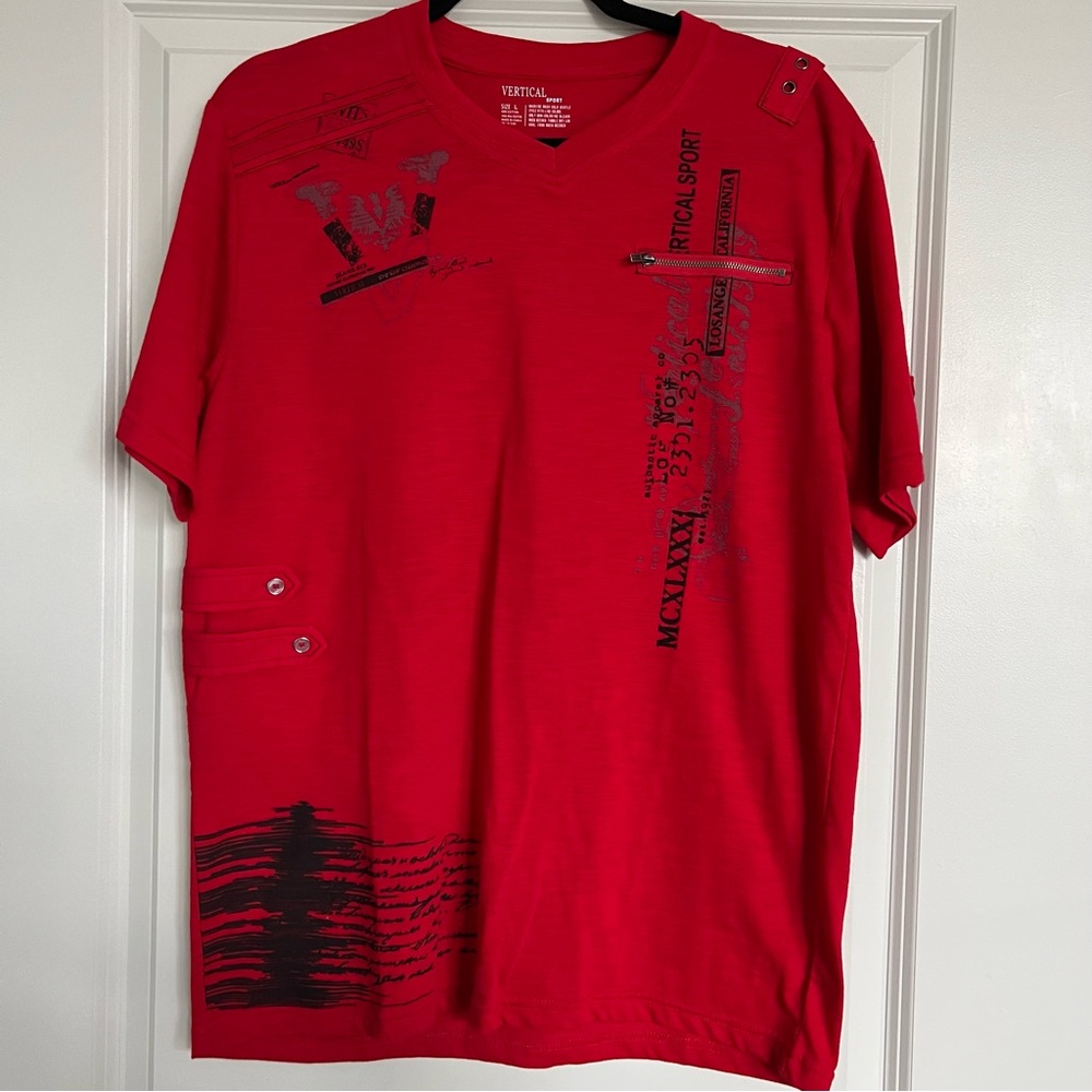 Men’s Red Graphic T-Shirt | Size L